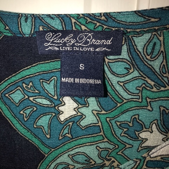 Lucky Brand Top Small - Picture 2 of 2